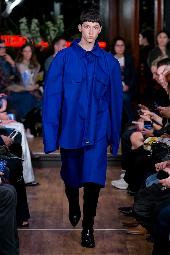 Показ коллекции Vetements сезона «весна-лето 2016»