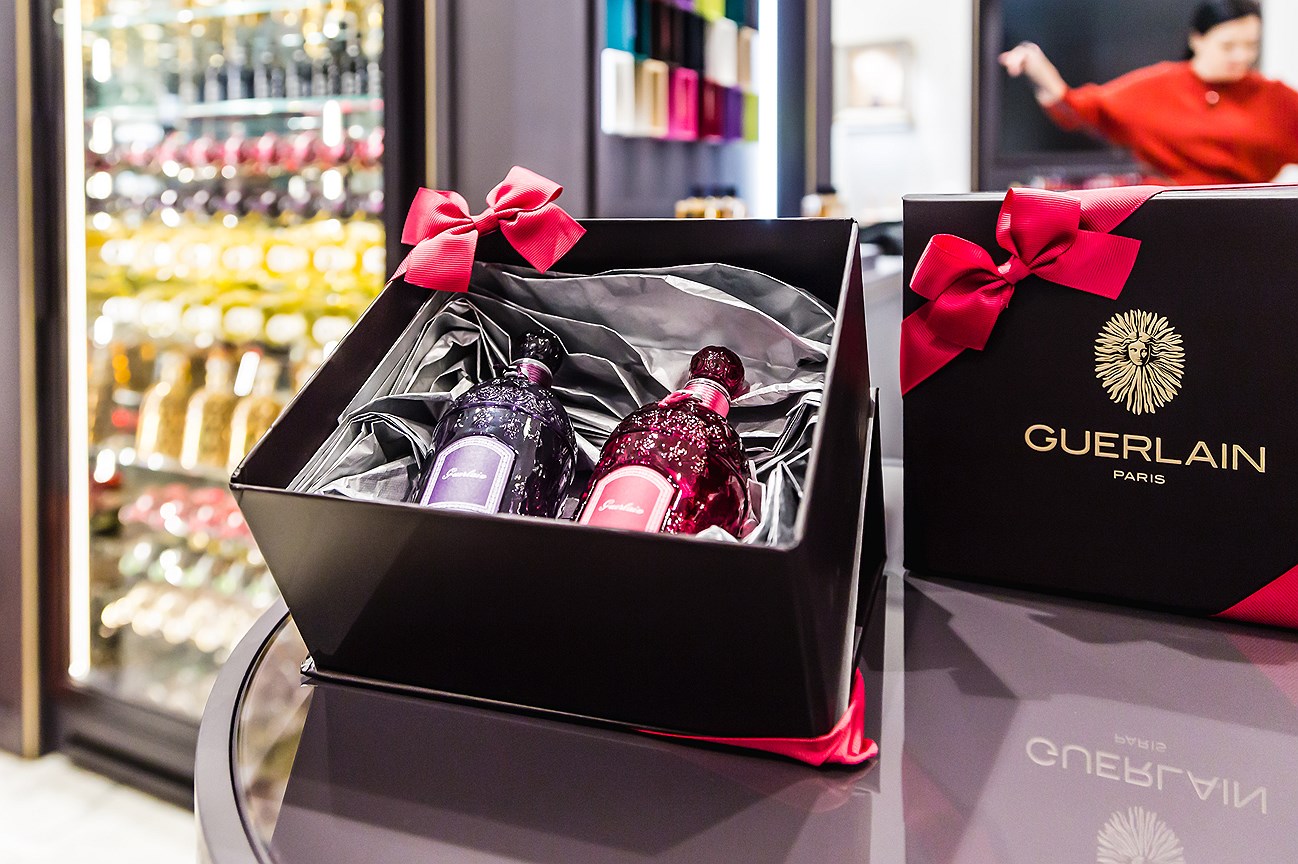 цум духи. бутики дольче габбана в москве. цум москва парфюмерия. цум духи. бутик ex nihilo.