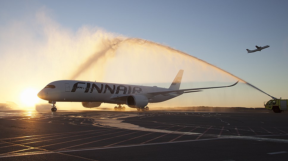 Прибытие первого A350 XWB Finnair в аэропорт Хельсинки-Вантаа