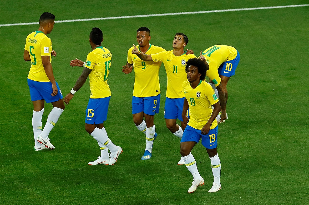 Soccer Football - World Cup - Group E - Brazil vs Switzerland - Rostov Arena, Rostov-on-Don, Russia - June 17, 2018 Brazil&#39;s Philippe Coutinho celebrates scoring their first goal with team mates 