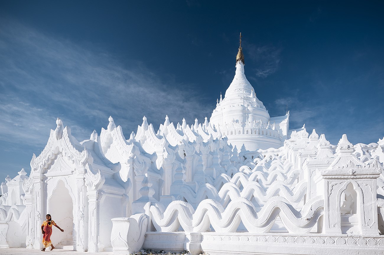 Пагода Синбьюме рядом с Мандалаем символизирует космогоническую структуру мироздания