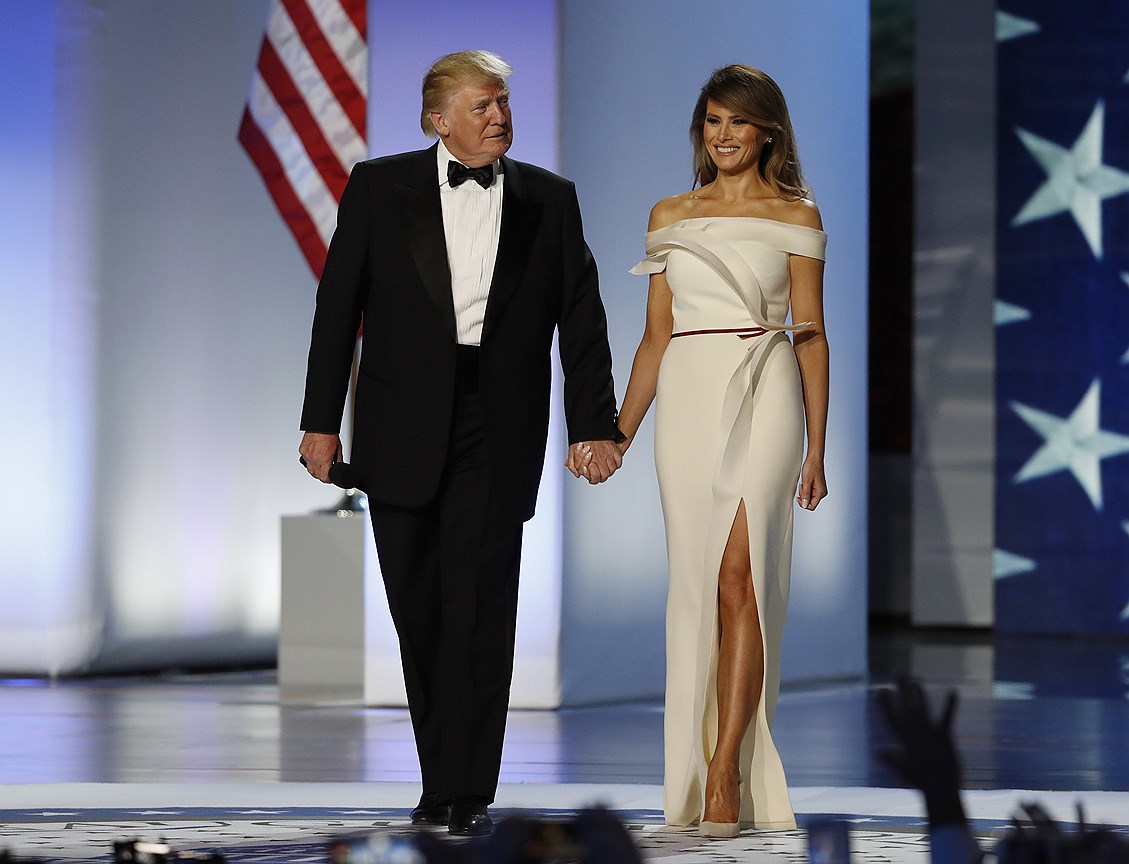 Доналд и Мелания Трамп на балу в честь инаугурации 