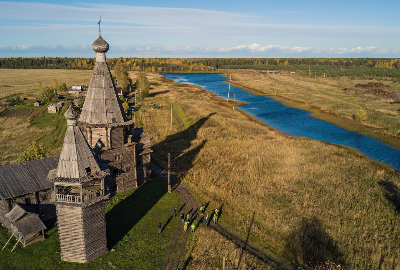 Шатровый храм близи Каргополя