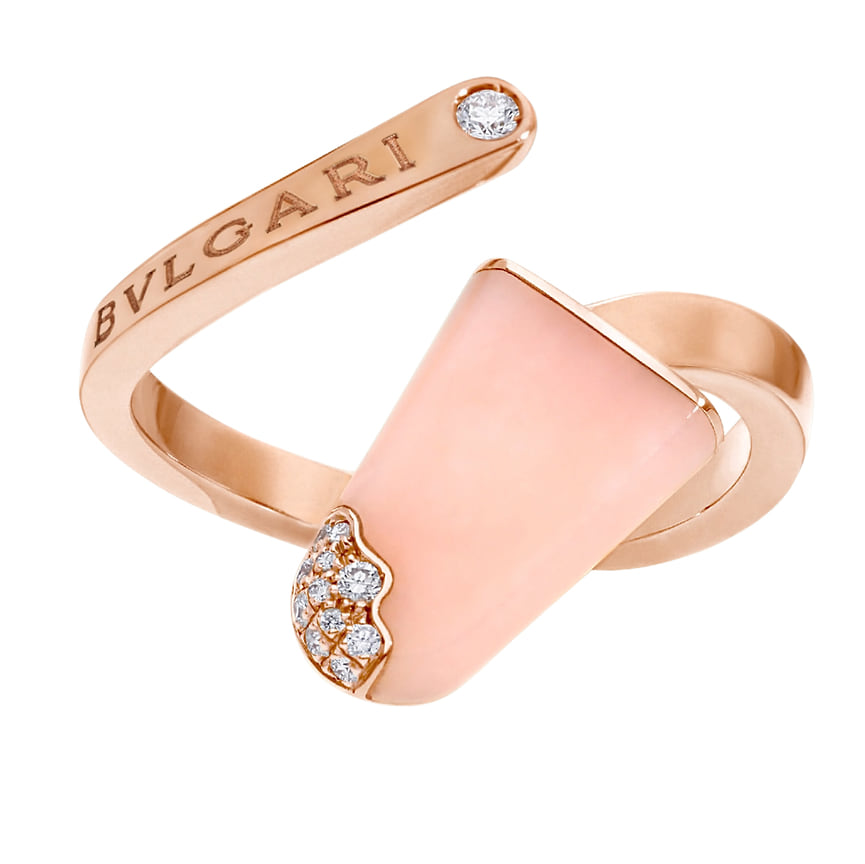 Bvlgari, кольцо Gelato, розовое золото, розовый опал, бриллианты