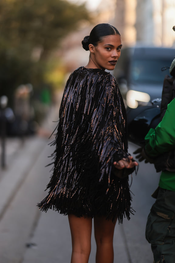 Несмотря на роль в клипе A$AP Rocky, карьера Кунаки взлетела благодаря французским рэперам: Тина снялась в клипах у исполнителей Kalash (на трек Danje) и  M Pokora (на песню Belinda).
