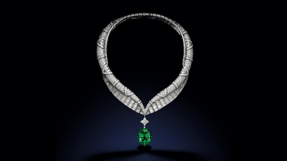 Louis Vuitton, колье Grace, белое и желтое золото, цаворит (65,25 карат), бриллианты