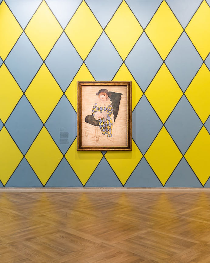 Пабло Пикассо «Поль в образе Арлекина», 1924 год