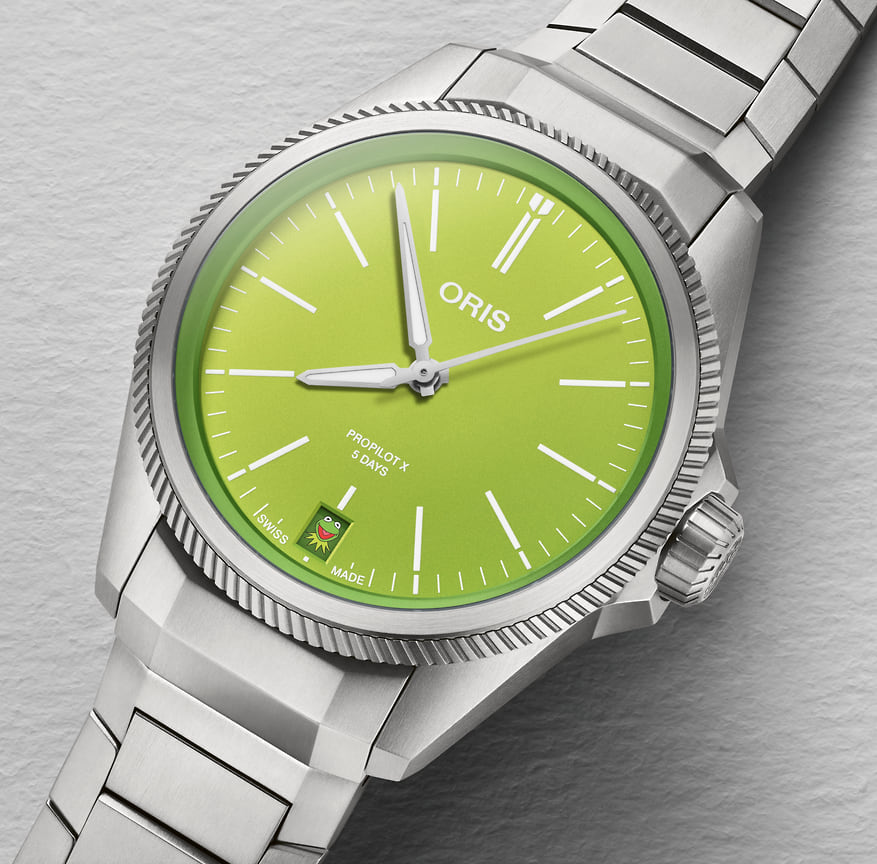 Часы Oris ProPilot X Kermit Edition