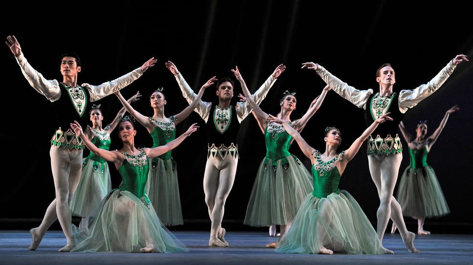 Балет Джорджа Баланчина «Драгоценности» в Королевском оперном театре Ковент-Гарден в Лондоне, 2009 год