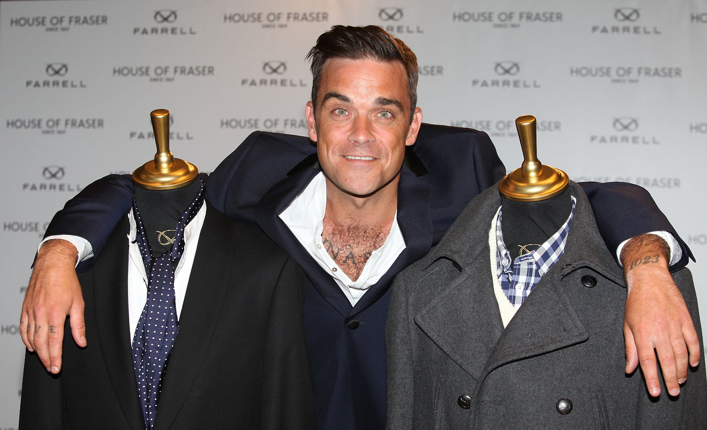 В 2011 году Уильямс запустил бренд одежды Farrell (на фото). Через какое-то время компания заявила о банкротстве, однако в 2014-м ее работа была возобновлена