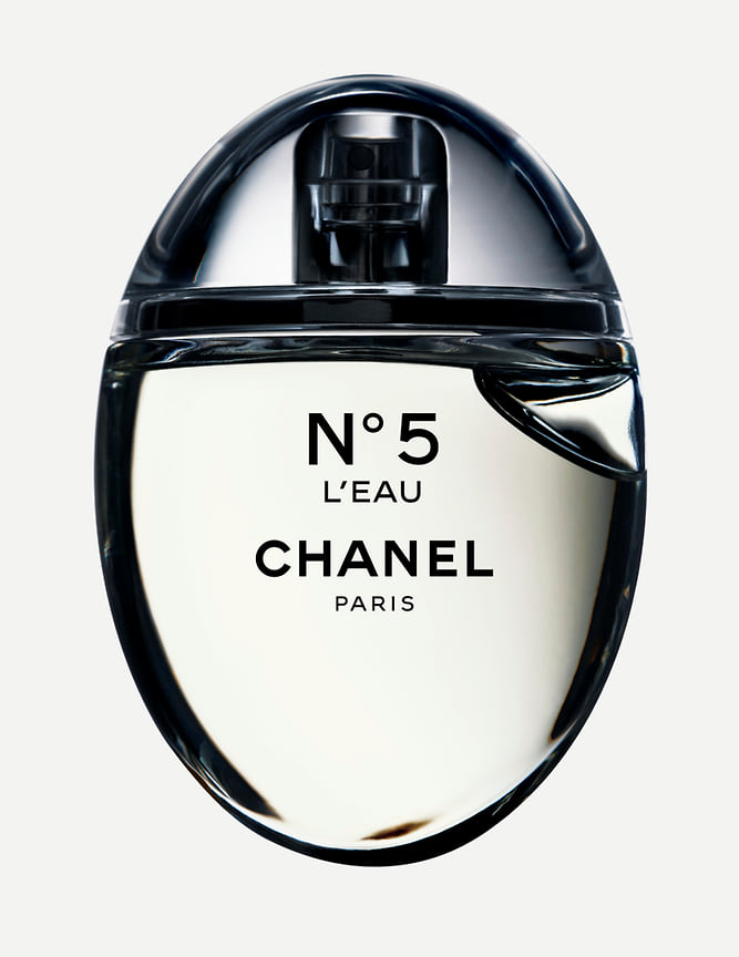 &lt;b>Chanel, парфюмированная вода N°5 L’EAU, лимитированное издание.&lt;/b>&lt;br>Ноты: альдегиды, лайм, апельсин, мандарин, лимон, бергамот, нероли, майская роза, иланг-иланг, жасмин, кедр, белый мускус, корень ириса, ваниль.