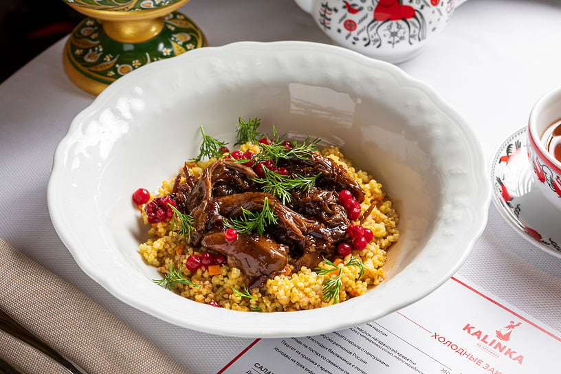 Рваный гусь с пшенной кашей