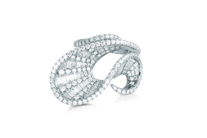 Кольцо Talay Flow Dancing Wave, белое золото, бриллианты, Kavant &amp; Sharart (ЦУМ)