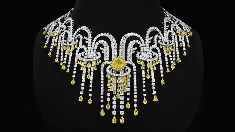 Колье Eaux d’Artifice с бесцветными и желтыми бриллиантами, Fendi
