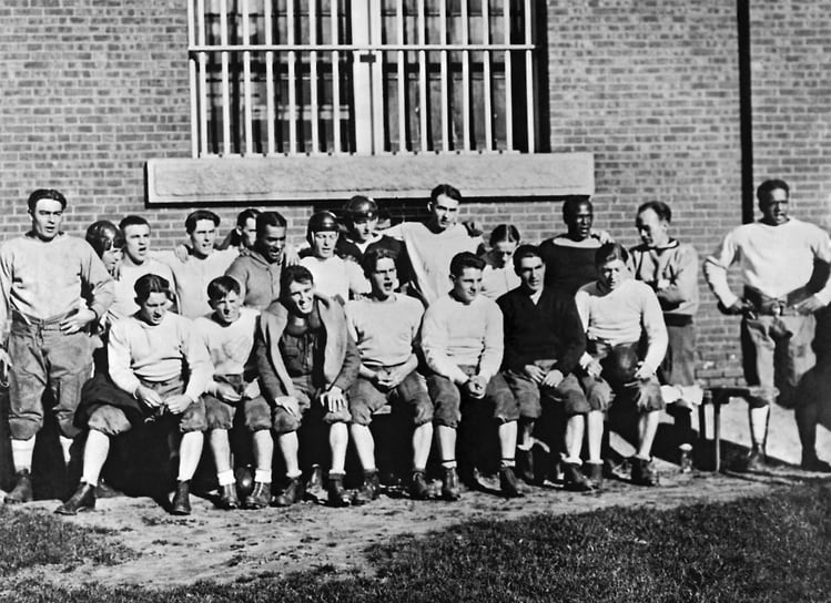 Команда игроков в американский футбол, 1931 год