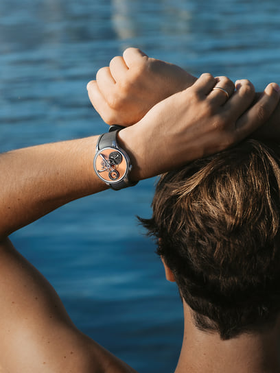 Часы MB&amp;F LM101 EVO Salmon