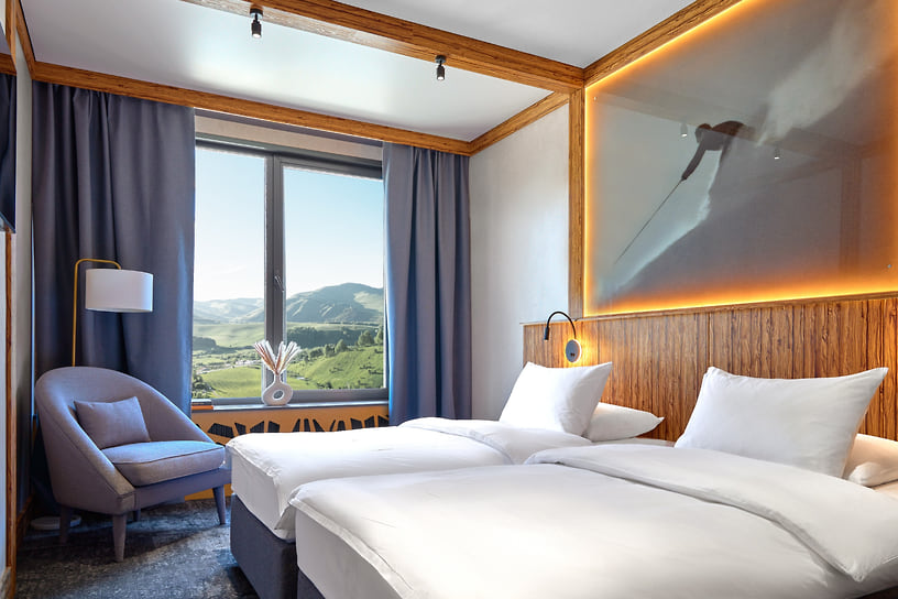 Отель «Среди гор»