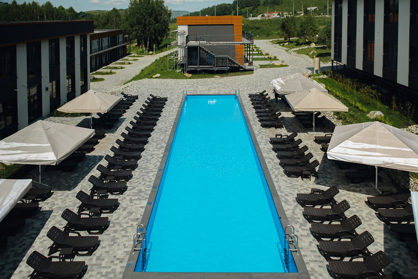 Отель «Среди гор»