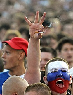 Россия одна из самых курящих стран в мире: у нас курят 50% мужчин и 15% женщин