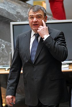 Анатолий Сердюков