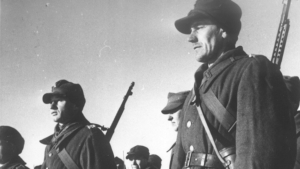 По мнению НКВД, подготовка польских солдат к отправке из СССР резко подняла цены на советском валютном черном рынке 

