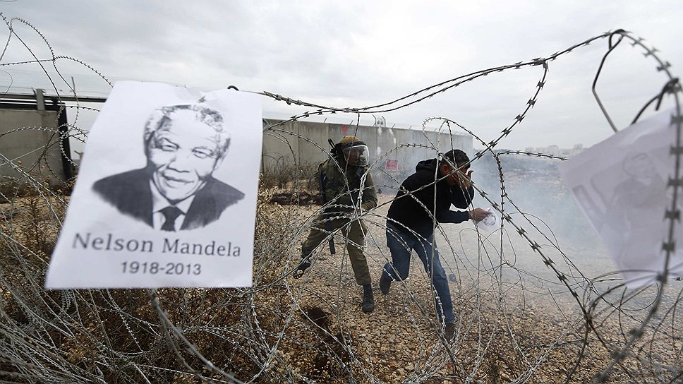 Нельсон Мандела потратил всю жизнь на то, чтобы победить расовую сегрегацию, но справиться с экономическим неравенством у него не вышло