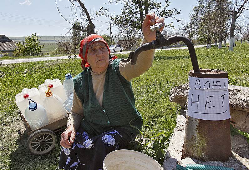 В Крыму четыре десятка поселков, где вода только привозная 
