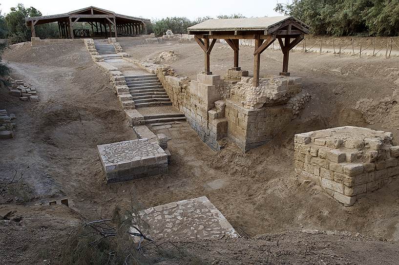 Место, где крестился Иисус, находилось на некотором расстоянии от Иордана уже во времена игумена Даниила 
