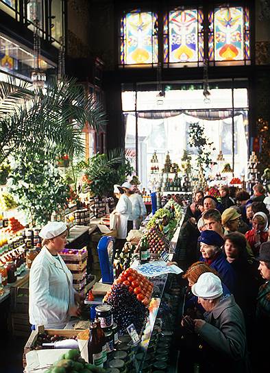 В советской истории был период продуктового изобилия при минимуме импорта, впрочем недолгий 
