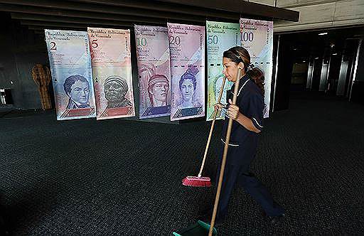 Боливар вынесет и пятерых. Если это не конь, а венесуэльская валюта и речь идет о курсах