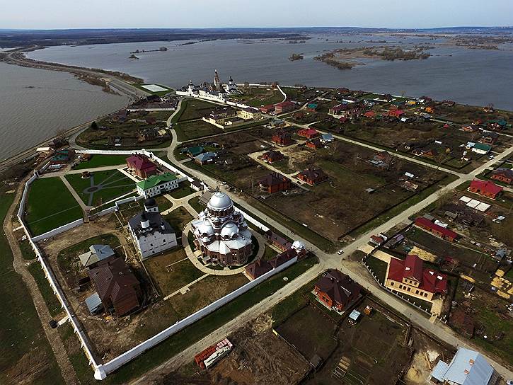 Остров-село Свияжск в Татарстане включен в число новых туристических кластеров 
