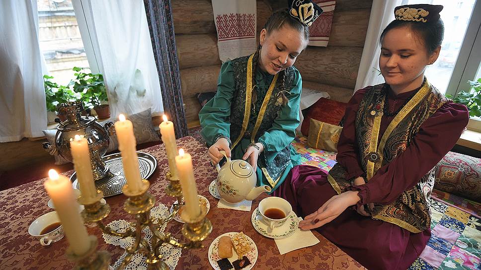 Владельцы музея чак-чака предлагают гостям познакомиться не только с культовым блюдом, но и с традициями татарского народа