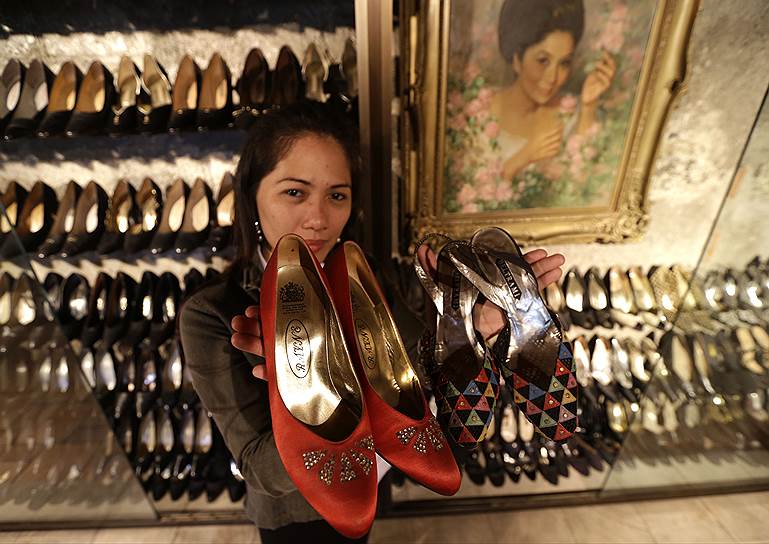 Часть коллекции туфель Имельды Маркос, состоящей из трех с лишним тысяч пар 8,5 размера, стала основой первого в мире музея обуви 
