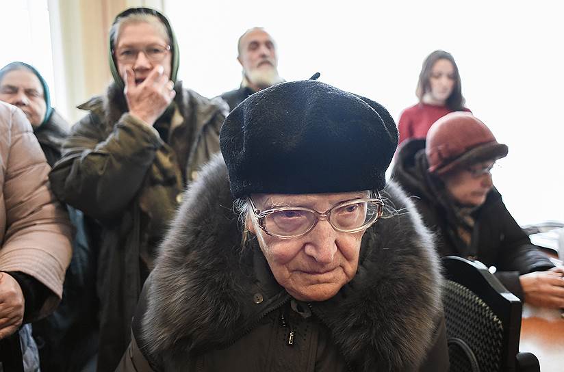 Пенсионеры лучше знают, нужны ли презервативы новому поколению