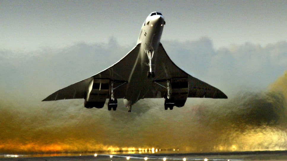 Британско-французский сверхзвуковой пассажирский Concorde