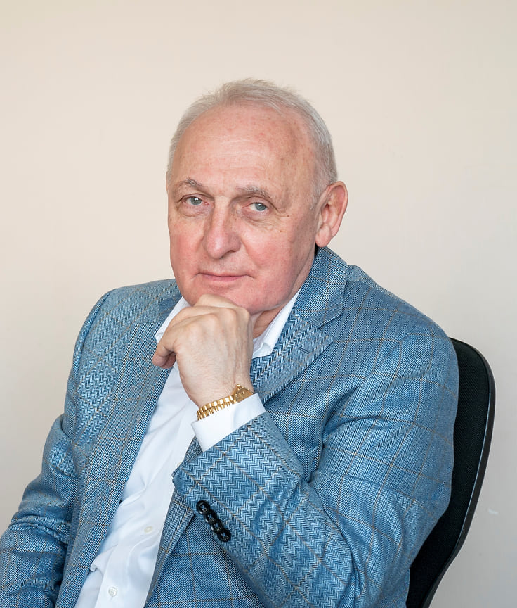 Олег Кабанцев