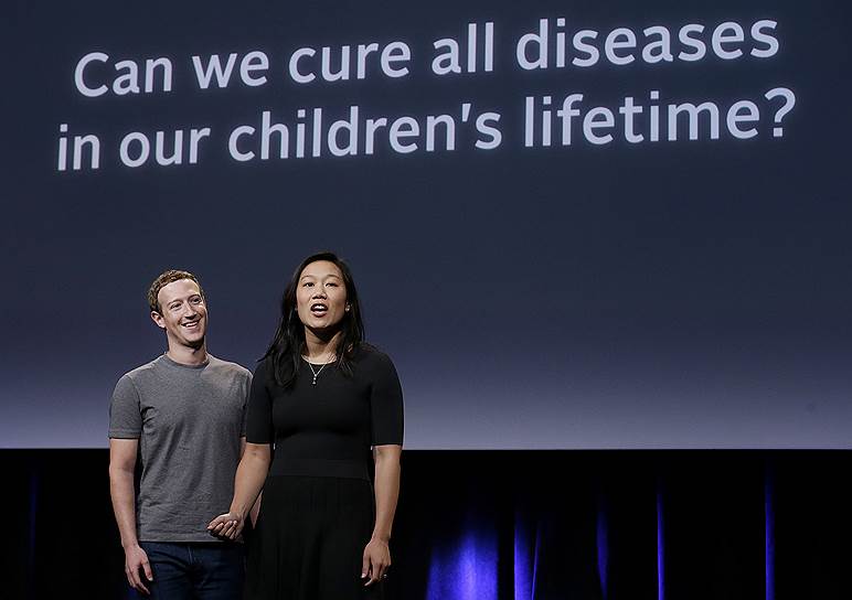 Основатель Facebook Марк Цукерберг и его жена Присцилла Чан