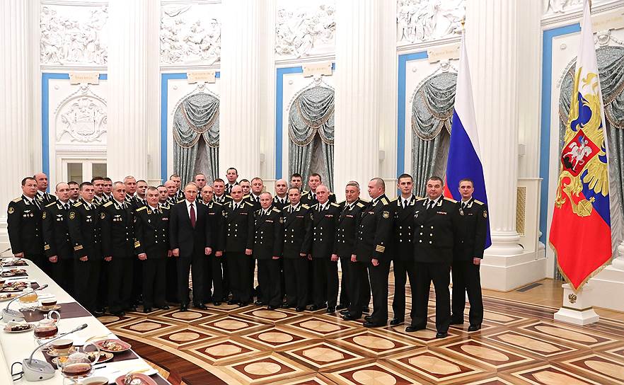Президент России Владимир Путин на встрече с офицерами Северного флота