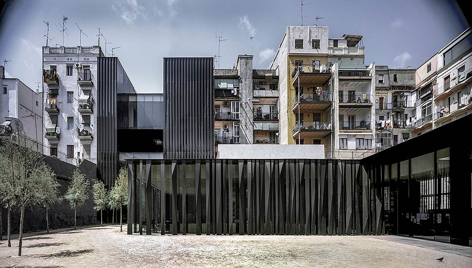 Sant Antoni – Joan Oliver Library, Senior Citizens Center and Candida Perez Gardens, Барселона, Испания