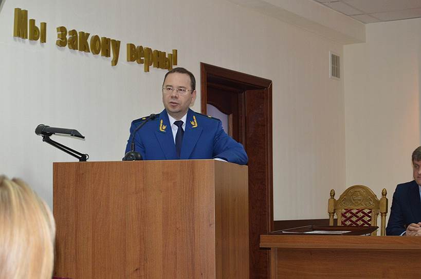 Прокурор Республики Дагестан Денис Попов