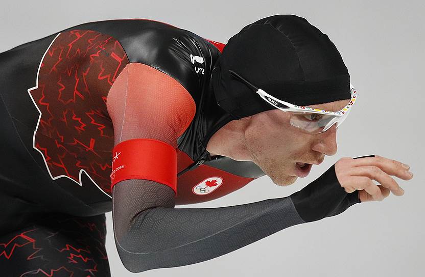 Канадский конькобежец Тед-Ян Блумен
