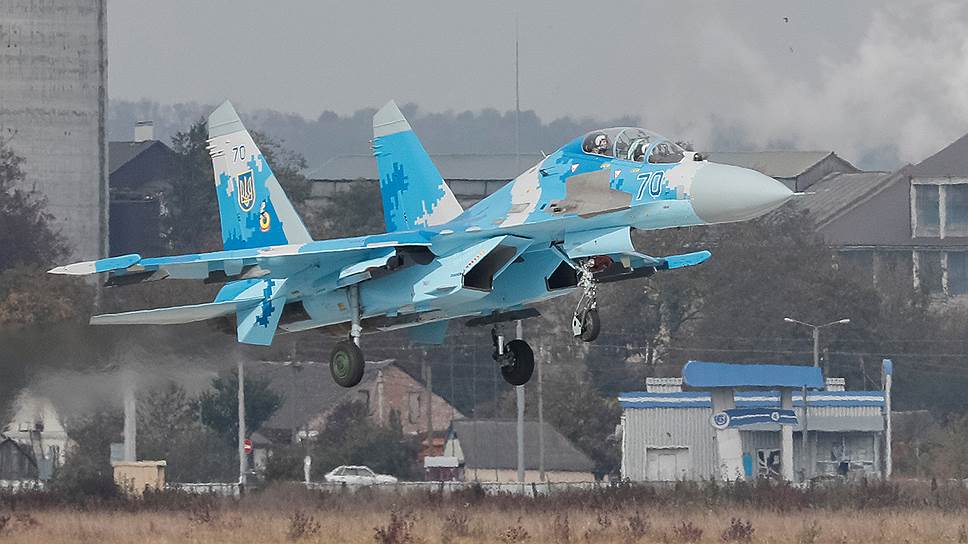 Истребитель Су-27 Вооруженных сил Украины