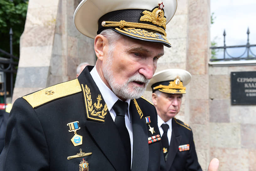 Контр-адмирал в отставке, кандидат технических наук Всеволод Хмыров