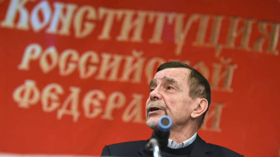 Лидер движения  «За права человека» Лев Пономарев