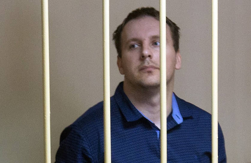 Осужденный Сергей Ефремов