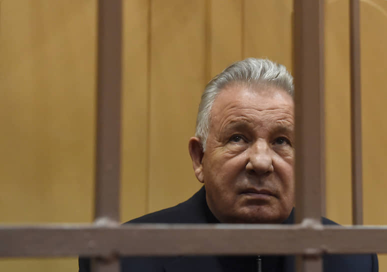 Виктор Ишаев