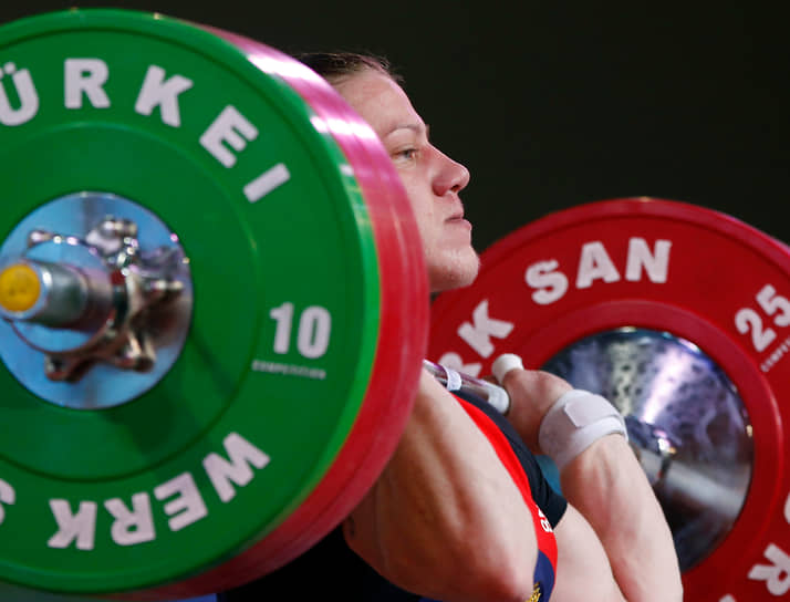 Российская штангистка Светлана Шимкова