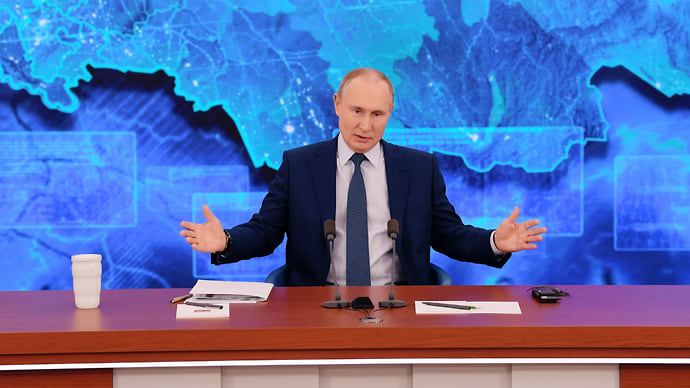 Путин: для людей моего возраста вакцины от коронавируса пока нет