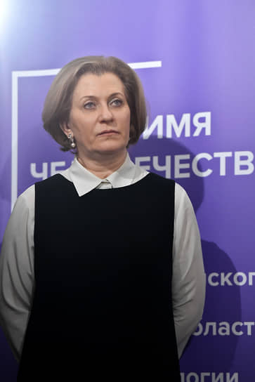 Анна Попова