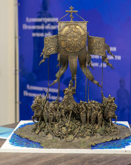 Макет скульптурной композиции, представленный в ноябре 2020 года